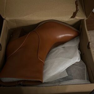 Chic Brown Heeled Boots